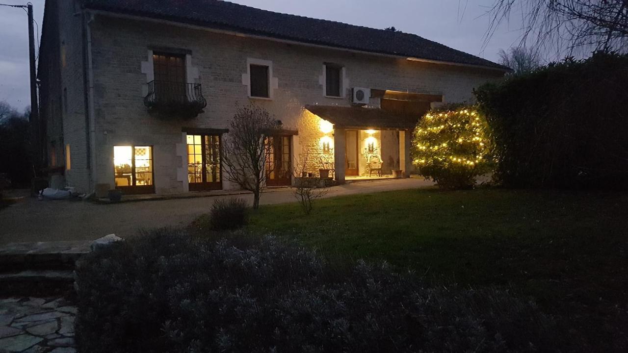Chez Valade Homestay *